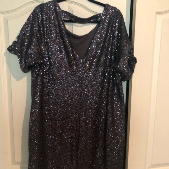 Torrid Sequin Shift Dress Gunmetal 3x 22 24 - Picture 6 of 7